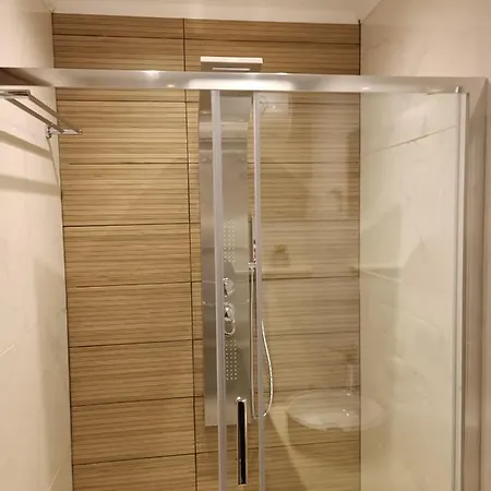 Newly Renovated Next To The Port Apartment Corfu (city)